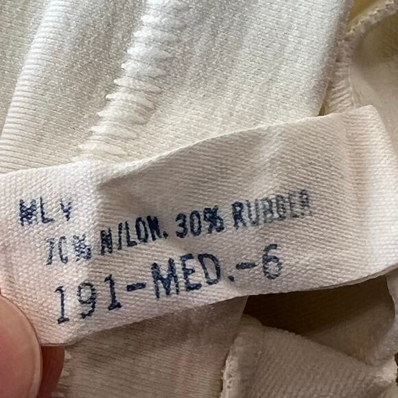 Exquisite form Vintage MAGIC LADY PANTS SLIMMER Size Medium white Shapewear - Picture 5 of 8